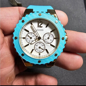 Guess Waterpro Ladies Quartz Watch Gold Tone Case Blue Strap Working (U0149L3)